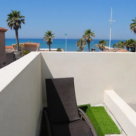 Le Dauphin Six-Fours-les-Plages